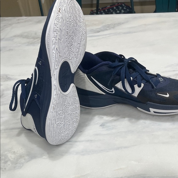 Nike Kyrie Men’s